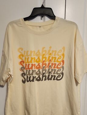 Sunshine Graphic Tee - Yellow Cream